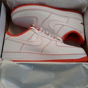 Nike Air Force 1 07 EMB